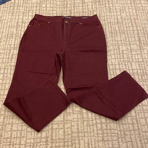 Gloria Vanderbilt Amanda Ultimate Slimming Effect Red Jeans size 16W